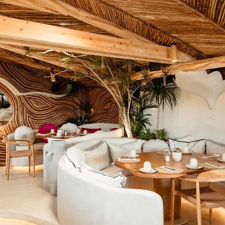 Дом отдыха With Large Sunny Terrace, Costabella *