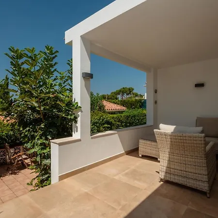 With Large Sunny Terrace, Costabella Feriehus *